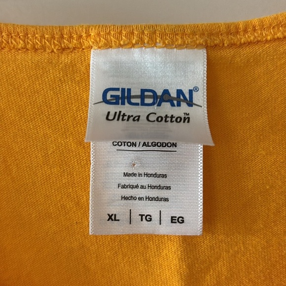 Vintage university of Iowa gold men’s XL Hawkeyes Tank Top muscle‎ shirt - Picture 3 of 6